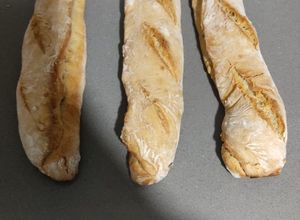 Foto principal de Pan baguette casero, fácil y rápido