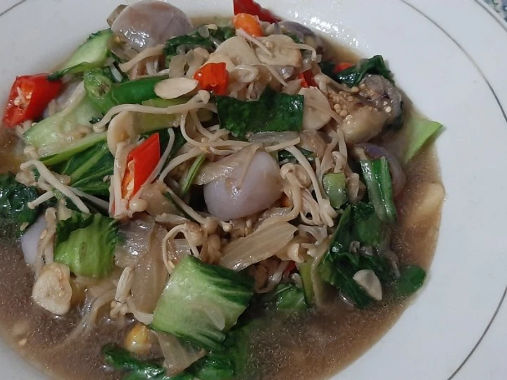 Cara Gampang Menyiapkan Resep Tumis enoki terong ungu saus tiram yang Lezat Anti Ribet, Mantap
