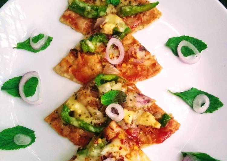 Recipe of Award-winning Roti pizza(leftover chapati)