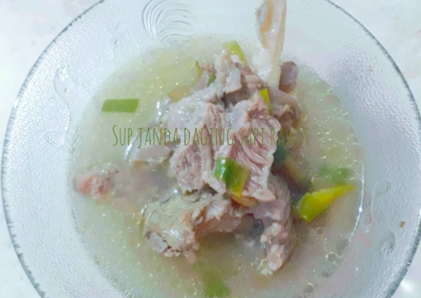 Sup janda daging sapi rawit