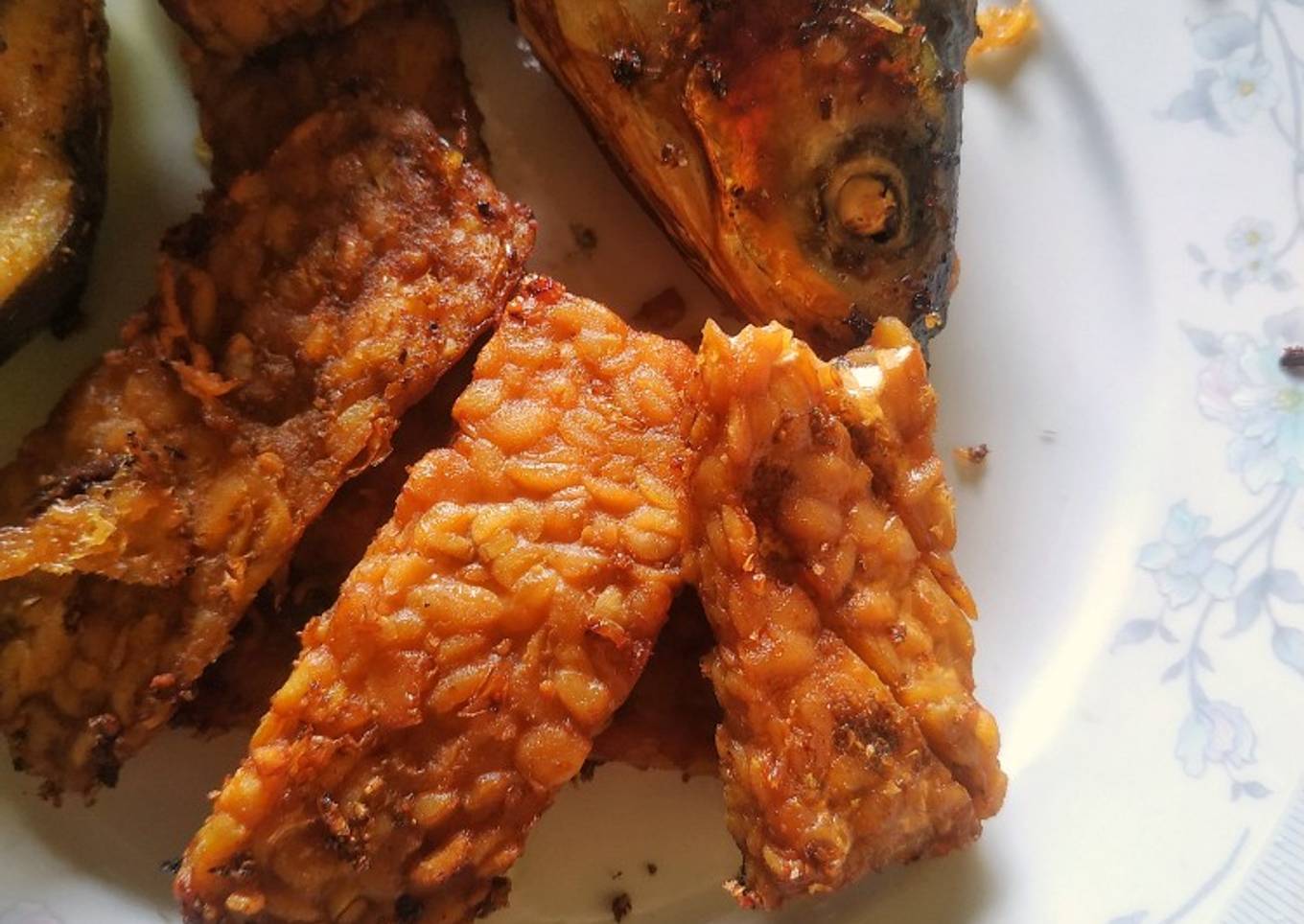 Tempe bumbu kalasan
