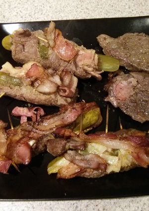 A picture of German Rouladen.