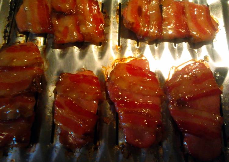 Easiest Way to Prepare Perfect honey glazed bacon pork chops