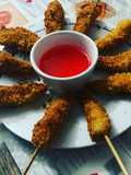 Brocheta de langostino crujiente con salsa agridulce