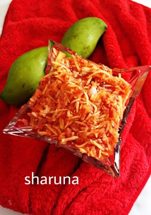 A picture of Raw mango chutney.