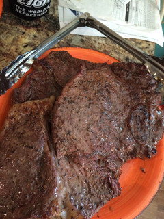 A picture of Caramelized Steaks.