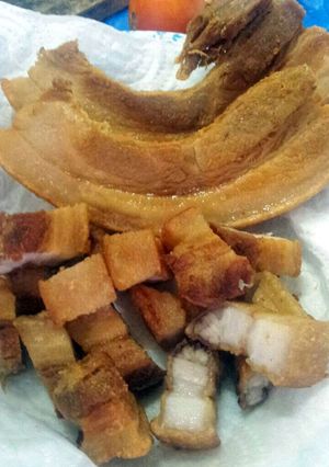 A picture of Lechon Kawali.