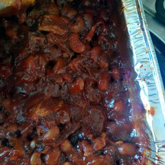 A picture of BBQ black eyed peas.