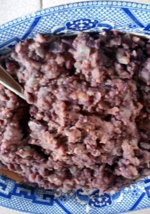 A picture of Vegetarian refried beans.
