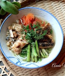 cá đồng nấu nghệ