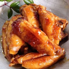 A picture of Teriyaki Chicken Wings with Marmalade.