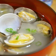 A picture of Umami-Rich Manila Clam Miso Soup.
