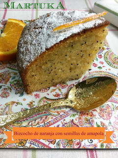 Una foto de Bizcocho de naranja con semillas de amapola