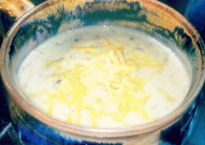 Easiest Way to Make Quick Ass-Kickin&#39; Potato Soup ._.