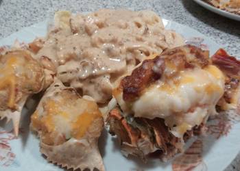 Ready to Serve Stuffed lobster with shrimpbacon and cheese Yummy Ready to Serve Stuffed lobster with shrimpbacon and cheese Yummy