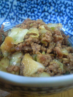 A picture of Ground Meat and Cabbage.