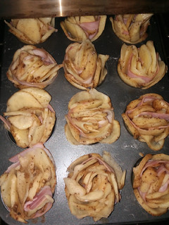 Una foto de Rosetas de papa y panceta
