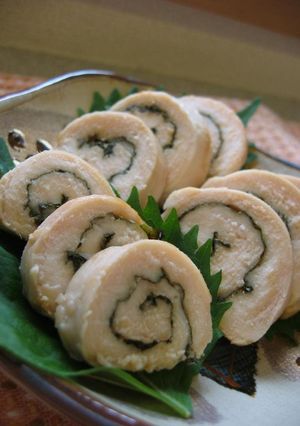 A picture of Chicken Tender Roll-Ups with Shiso Marinated in Garlic Soy Sauce.