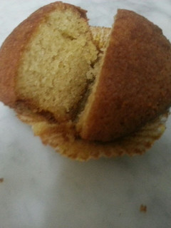 A picture of Simple and Delicious Vanilla Muffins.