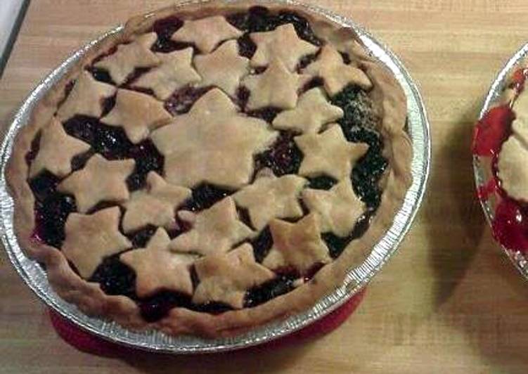 Recipe of Homemade Blackberry Pie