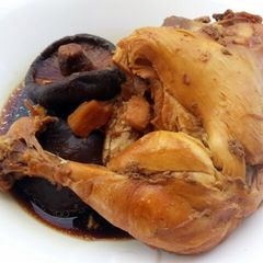 A picture of LG CHICKEN AND SHIITAKE MUSHROOM.