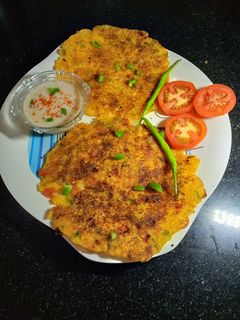 રવા ઉત્તપમ (Rava Uttpam recipe In Gujarati) રેસીપી મુખ્ય ફોટો