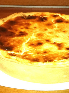 A picture of Lemon cheesecake.