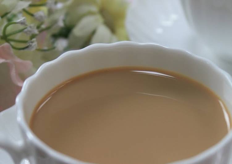 How to Make Favorite Royal Milk Tea