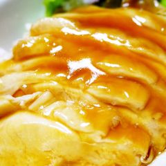 A picture of Boiled Chicken Breast.