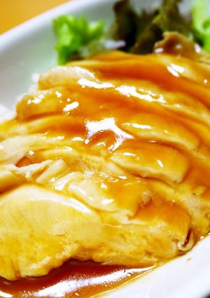A picture of Boiled Chicken Breast.