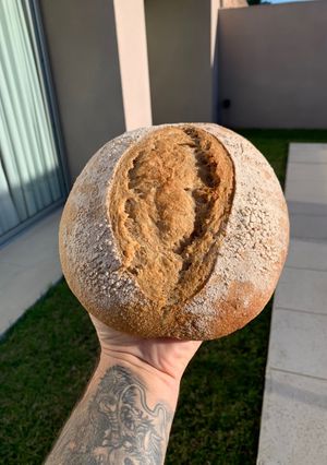 Una foto de Pan integral masa madre