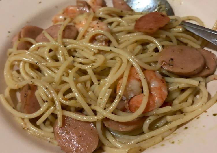 Bagaimana Menyiapkan Spaghetti Pesto yang Sempurna