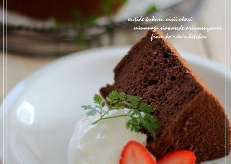 Recipe of Homemade Sublime Fluffy Cocoa Chiffon Cake