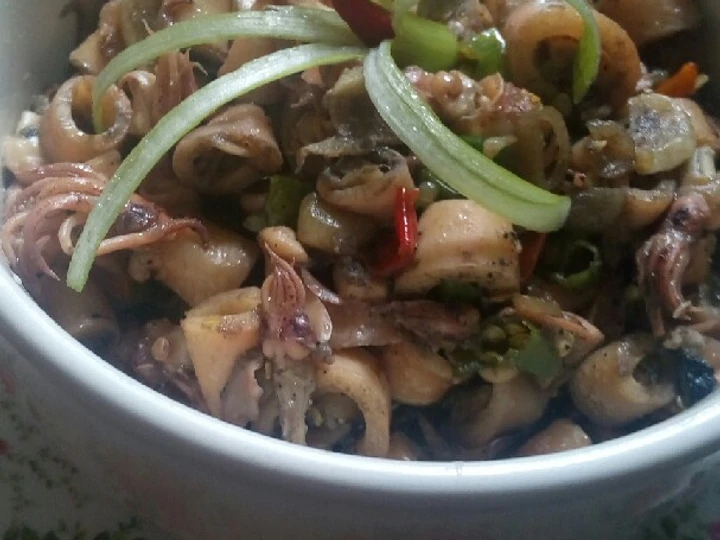 Cara Gampang Membuat Resep  Cumi Asin Pedas Manis yang Enak, Enak