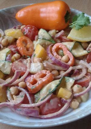 A picture of Vickys Chickpea & Mango Salad w Creamy Dressing, GF DF EF SF NF.