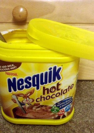 A picture of Yummy chocolate milkshake frosting.