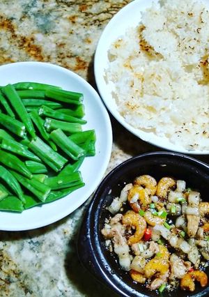 Hình của món Cơm cháy, rau luộc chấm kho quẹt 🍛.