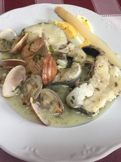 Una foto de Merluza en salsa verde