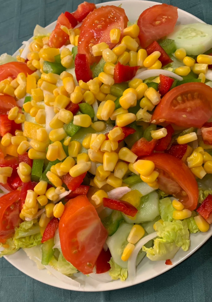 Una foto de Ensalada de aprovechamiento