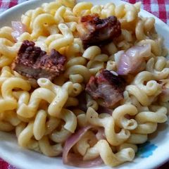 A picture of Onion Beef Macaroni.