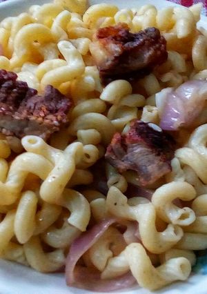 A picture of Onion Beef Macaroni.