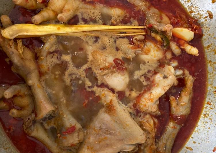 Ceker Ayam Balado bumbu Bamboe