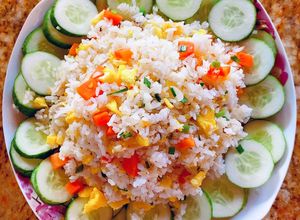 Hình của món Cơm trộn khô cá lù đù.