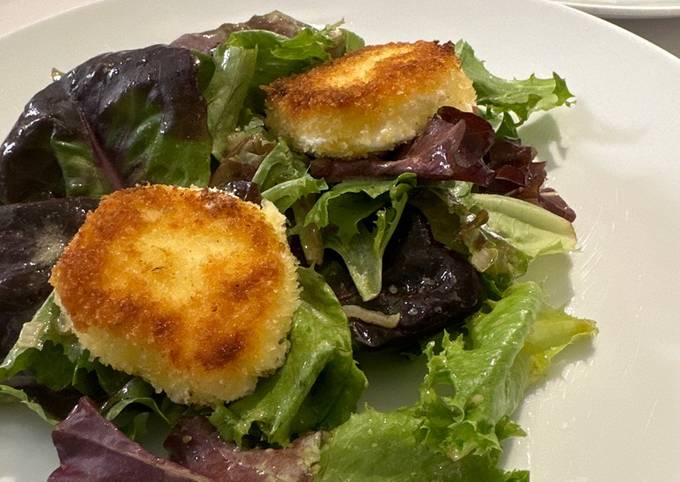 Green Salad With Warm Goat Cheese Recipe By Ricardo Cookpad