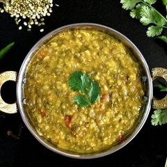 A picture of Moong Ki Daal Chilki Wali.