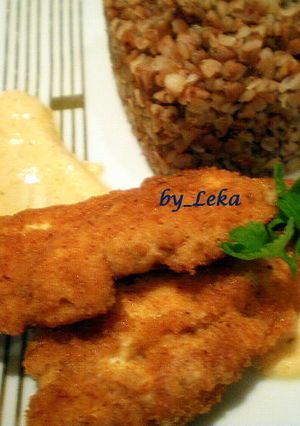 Фото Говяжьи мозги с пикантным соусом и гречкой.