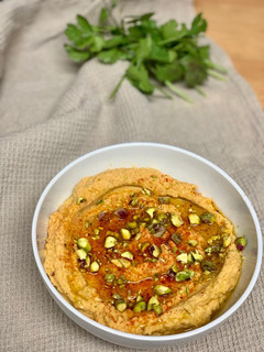 Una foto de Hummus de pistacho en Mambo Cecotec