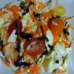 Una foto de Ensalada con arroz