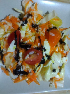 Una foto de Ensalada con arroz
