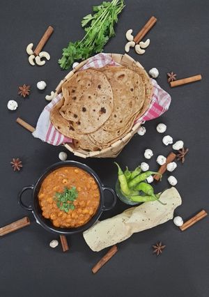 મખાના કરી (Makhane Curry Recipe In Gujarati ) રેસીપી મુખ્ય ફોટો